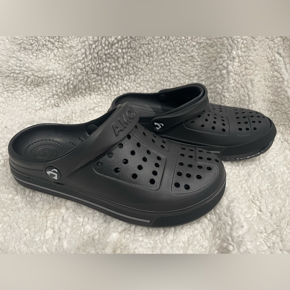 Amoji Unisex‎ Garden Clog Yard Shoes CL1820- size women’s 7.5